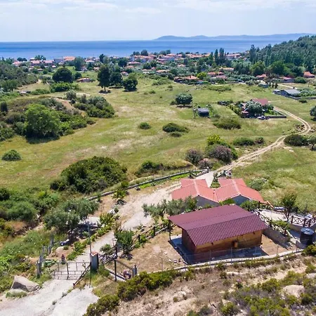 Amaryllis بيت للعطل توروني